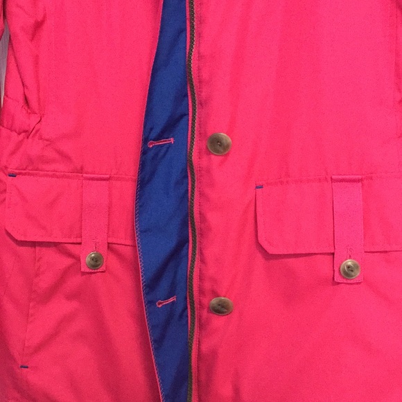 Lands end rain jacket. size 2-4. Looks brand new. - Picture 5 of 8
